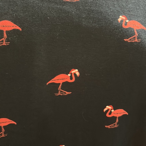 Christmas Flamingo 🦩 Denim & Flower (Ricky Singh) Navy blue tee-shirt. - Picture 3 of 6